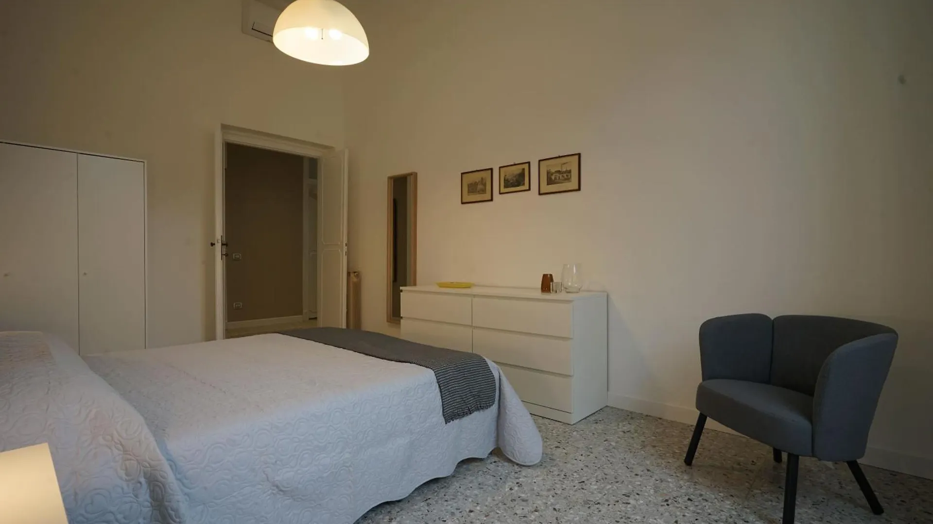 Manzoni 22 Apartment La Spezia